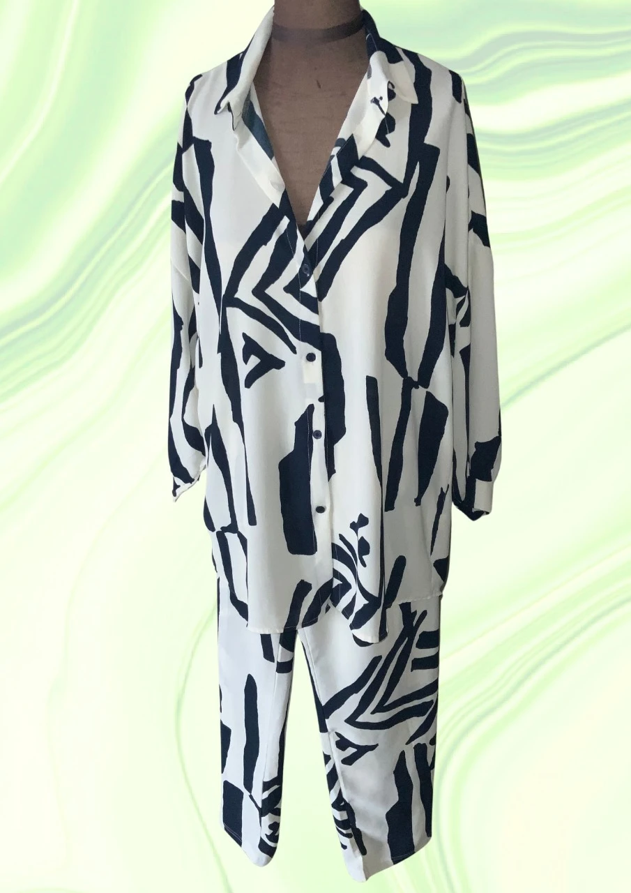 Blouse and trousers oversized – photo 4